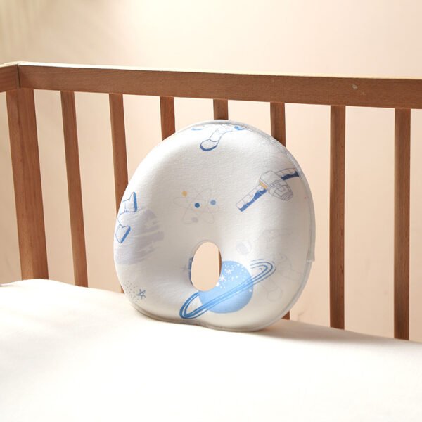 Anti Flat Head Baby Pillow 2