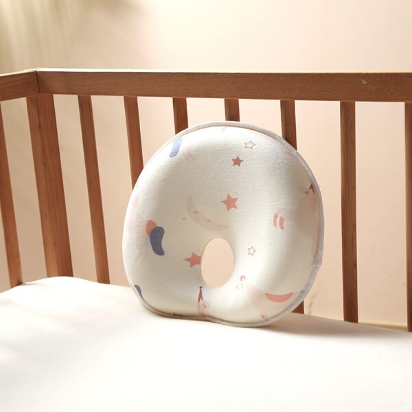 Anti Flat Head Baby Pillow 3